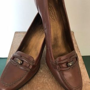 Talbots Brown Leather Platform Heels - Size 8.5M